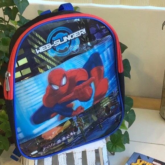 ‘Marvel’ Spiderman 3-D Backpack & Coloring/Activity Book - Picture 2 of 9